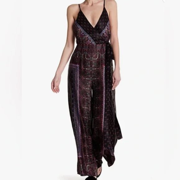 FREE PEOPLE open back jumpsuit size 2 - Picture 3 of 7